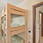 Voor 6 Personen, Aan Het Comomeer *
