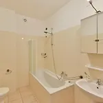 Voor 6 Personen, Aan Het Comomeer Daire