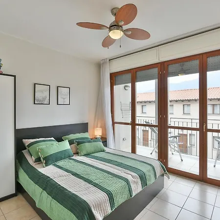 Apartament Voor 6 Personen, Aan Het Comomeer